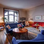 Best Western Plus La Mid-Town Hotel